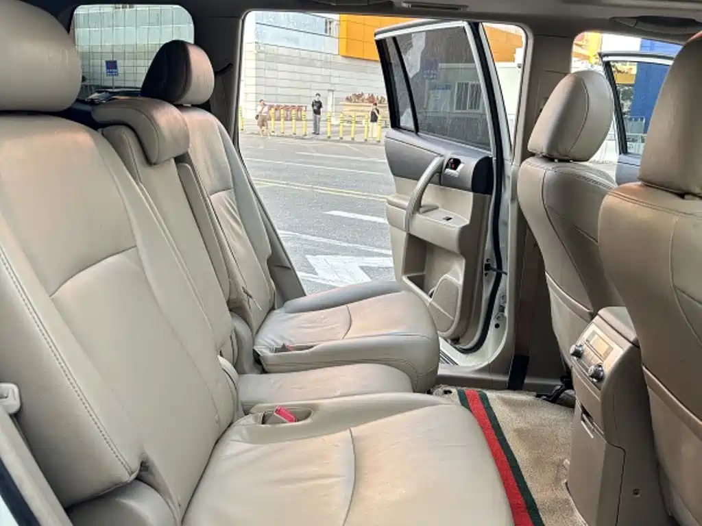 Toyota Highlander — миниатюра 12