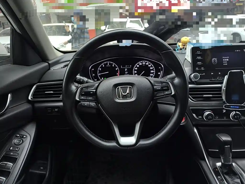 Honda Accord — миниатюра 12