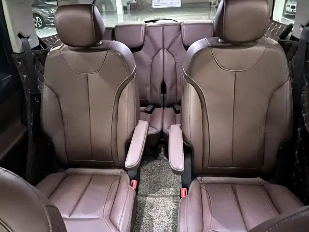 Buick GL6 — миниатюра 8