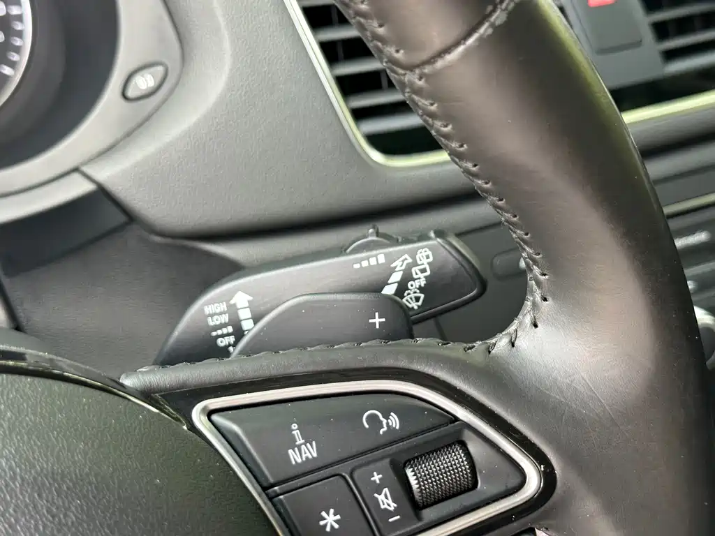 Audi Q3 — миниатюра 11