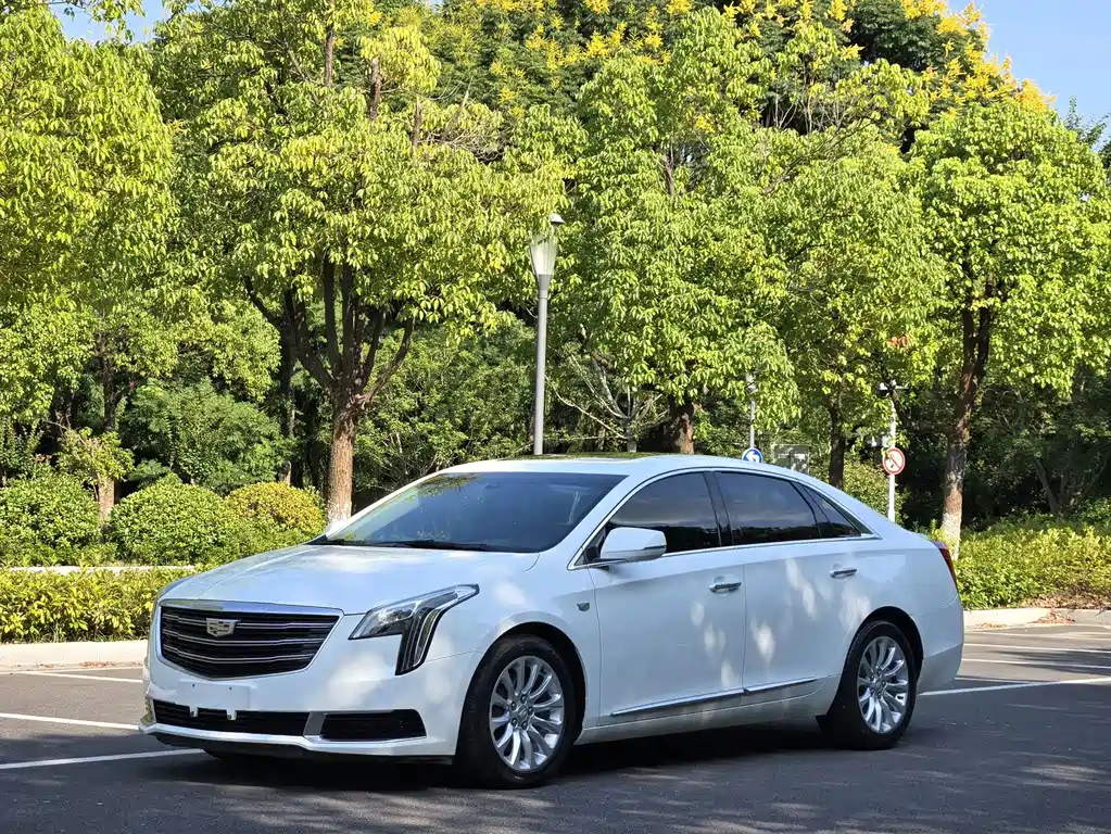 Cadillac XTS