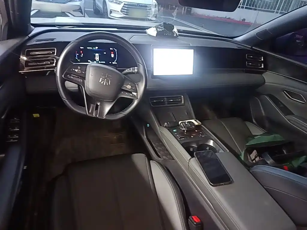 BYD Qin L — миниатюра 10