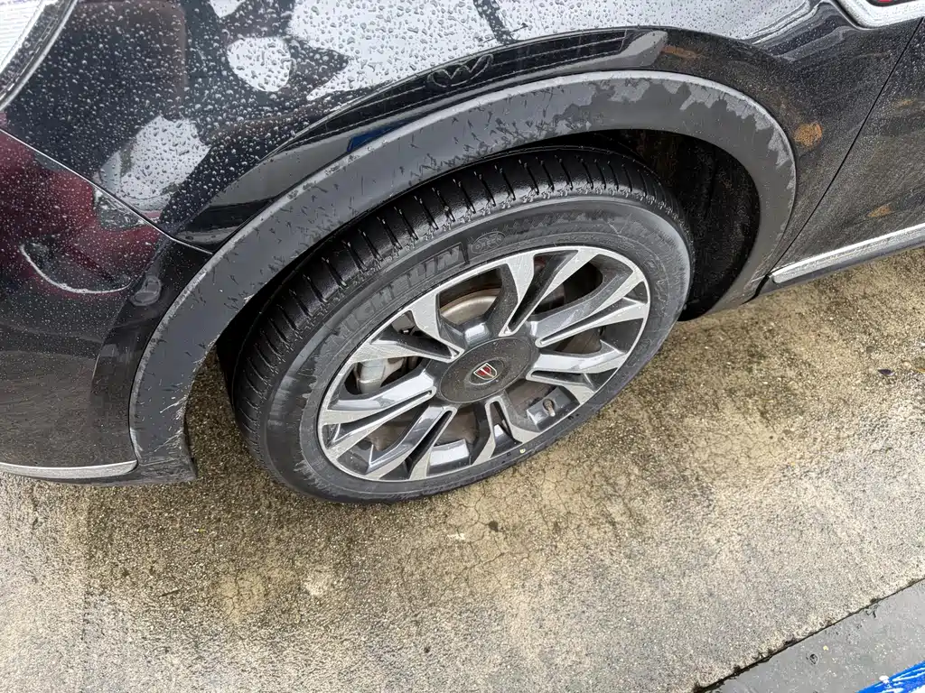 Hongqi Hongqi HS5 — миниатюра 4
