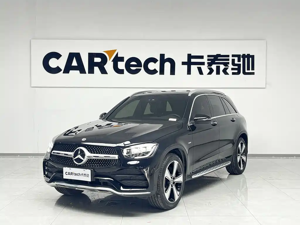 Mercedes-Benz GLC 2023