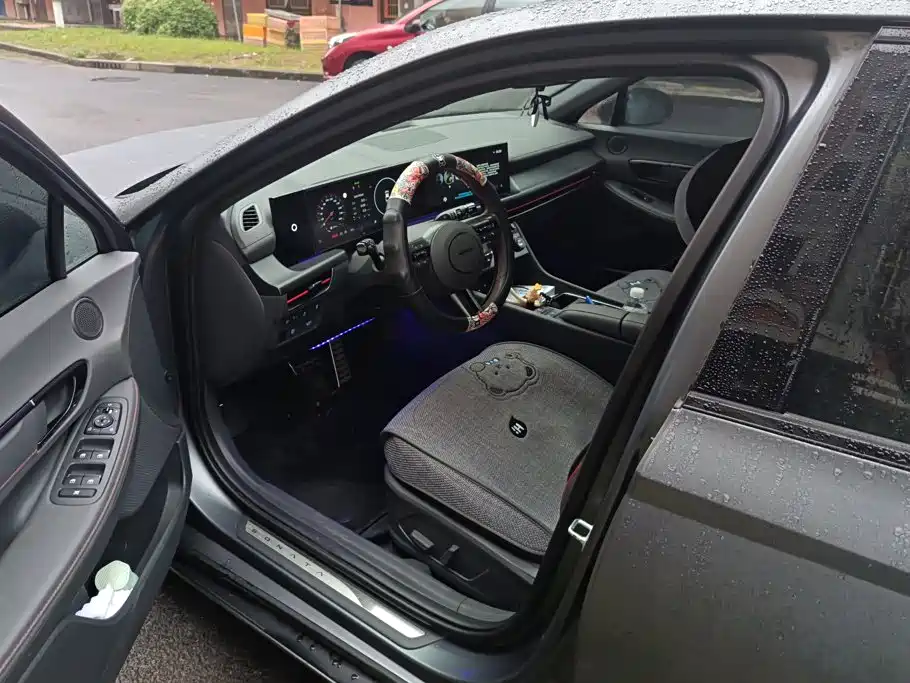 Hyundai Sonata — миниатюра 9