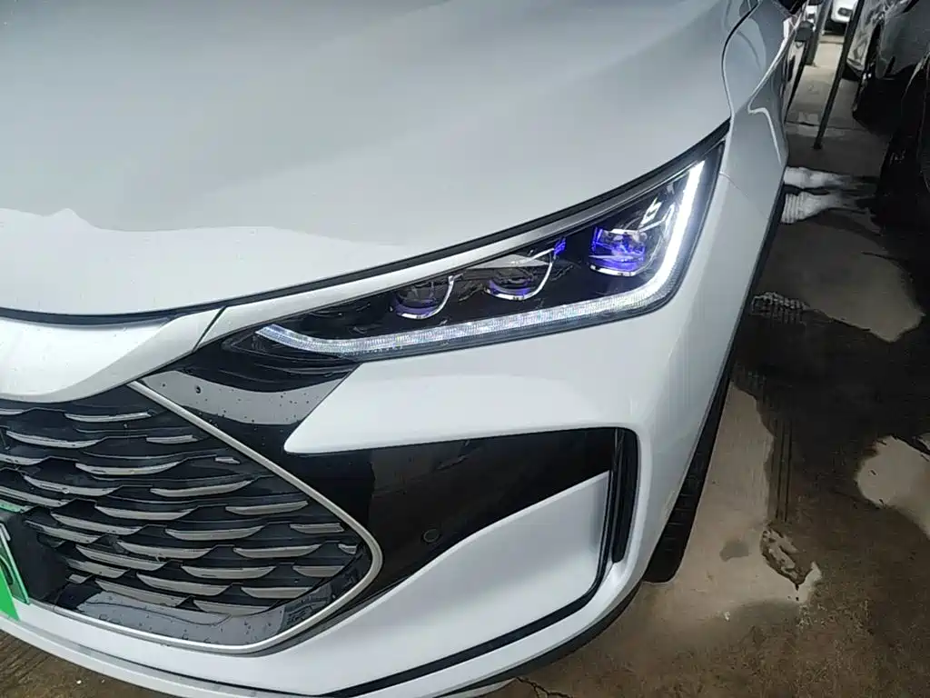 BYD Tang New Energy — миниатюра 24