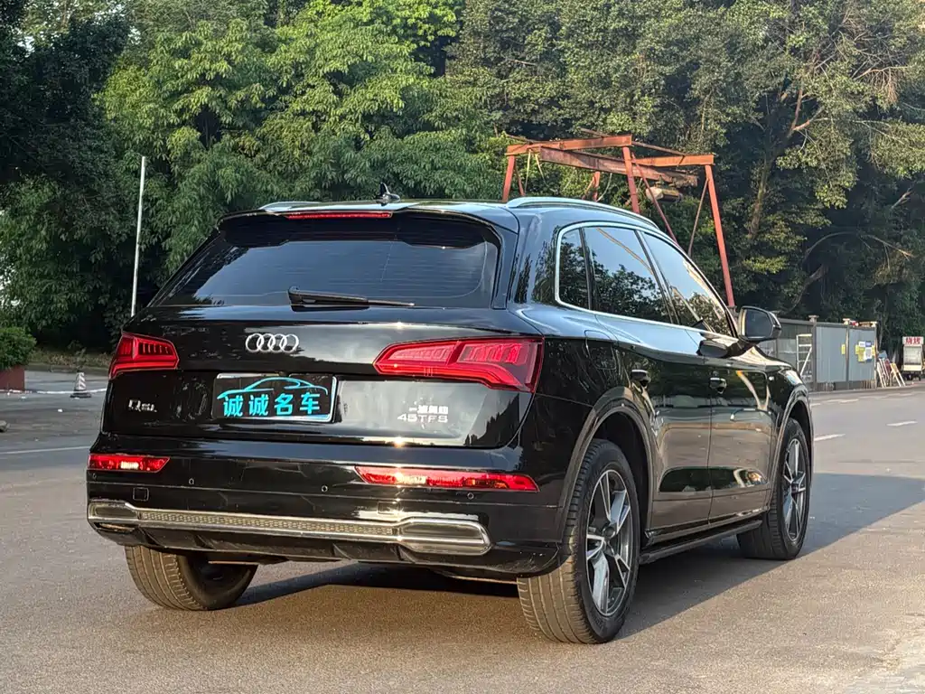 Audi Q5L 2018 45 TFSI Premium Fashion VI