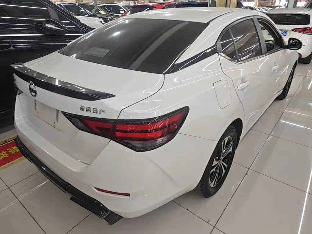 Nissan Sylphy — миниатюра 7