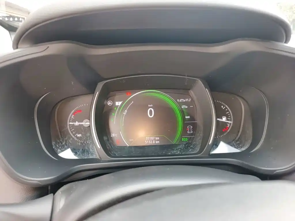 Renault Kadjar — миниатюра 12