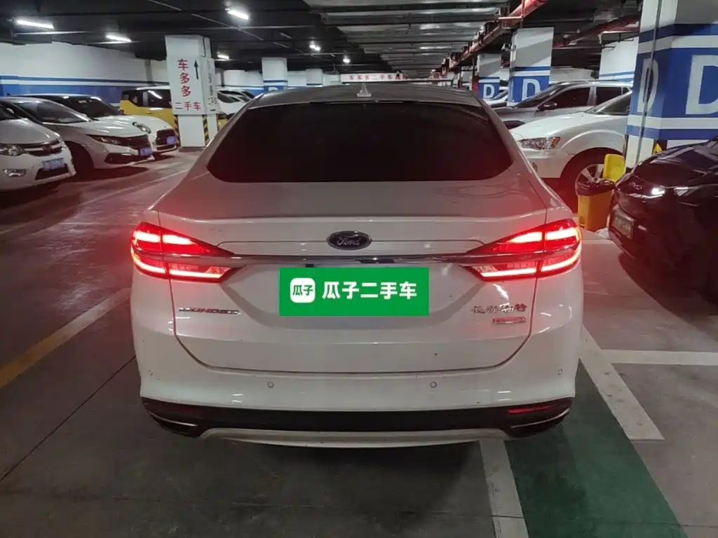 Ford Mondeo — миниатюра 6