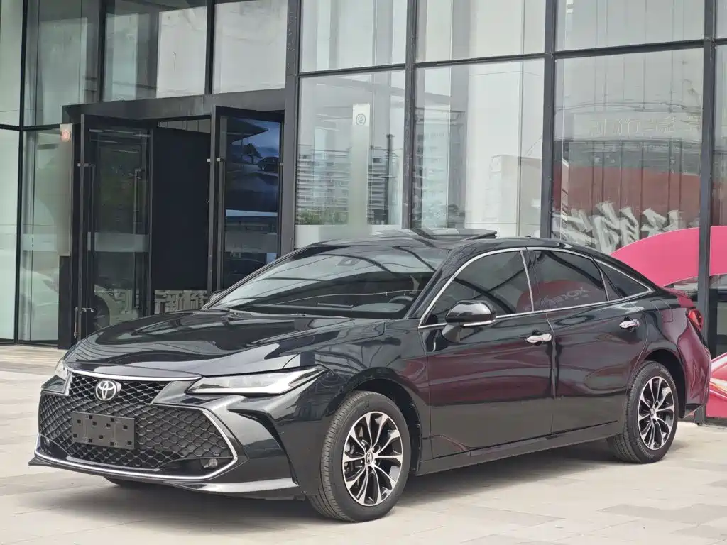 Toyota Avalon — миниатюра 10