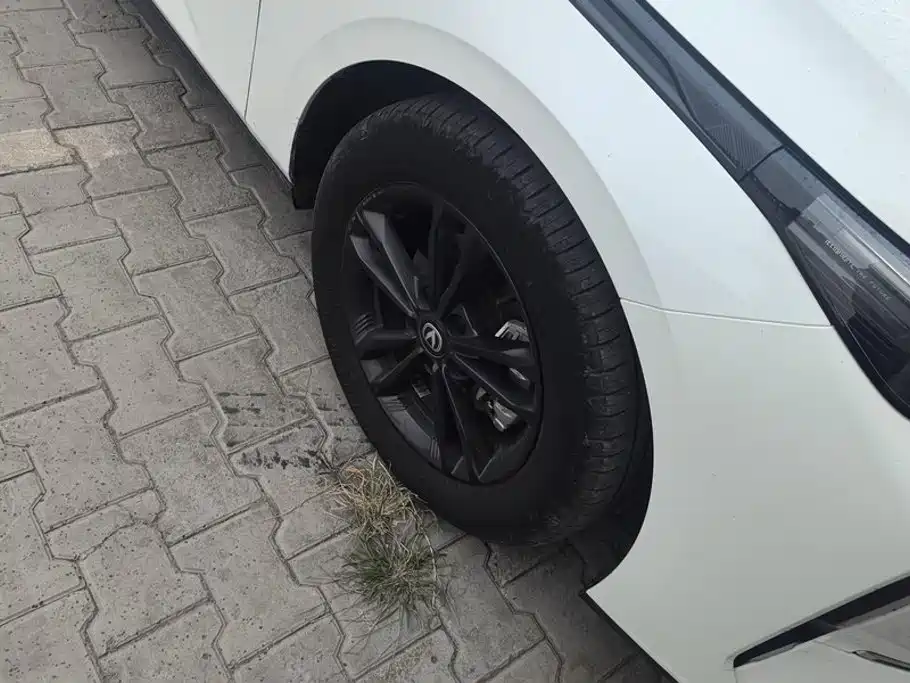 Changan Yida — миниатюра 6