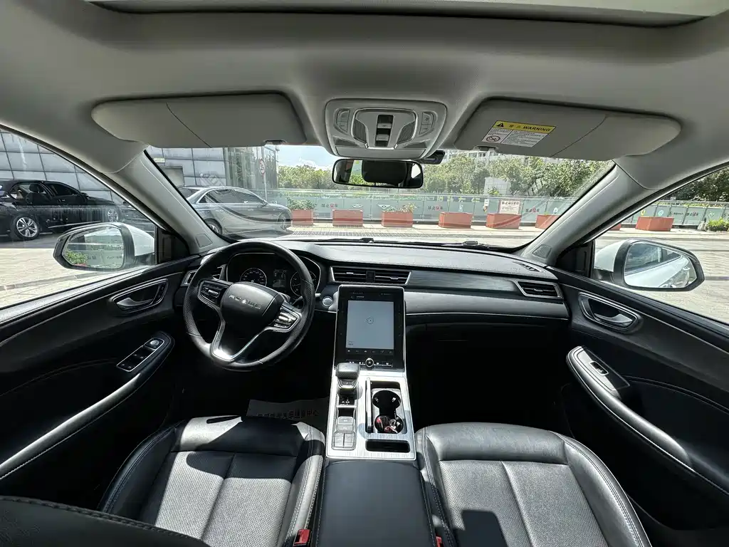 Roewe RX5 — миниатюра 7