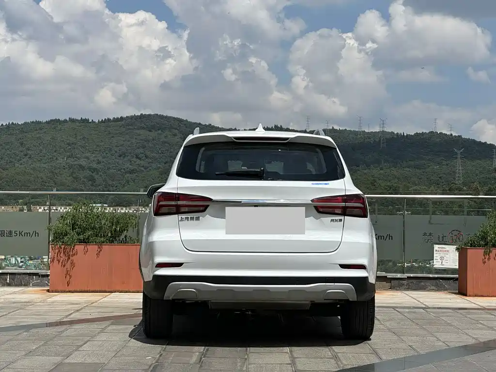 Roewe RX5 — миниатюра 12