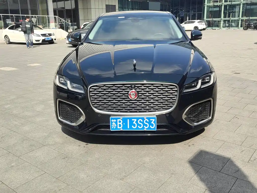 JAGUAR XFL