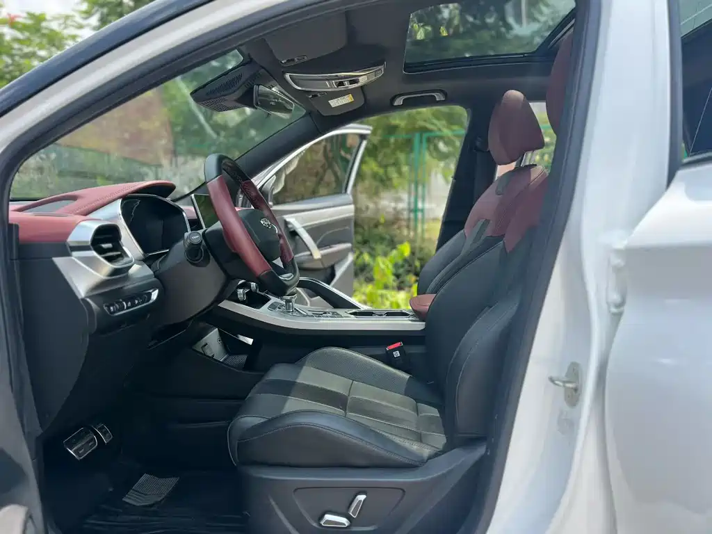Geely Binyue — миниатюра 5