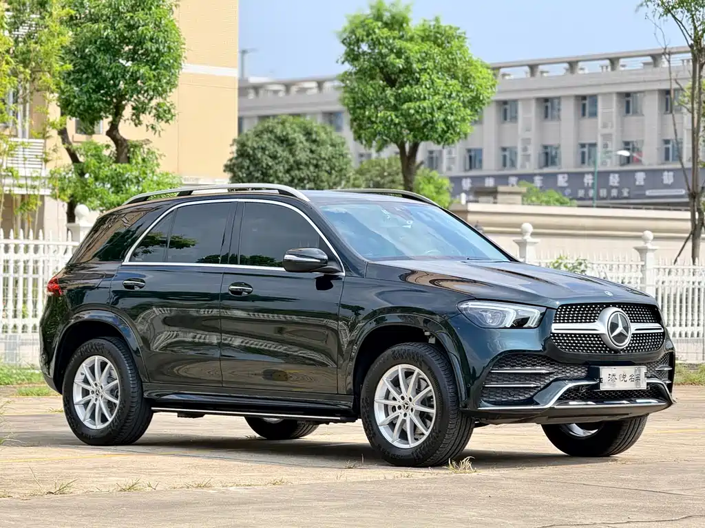 Mercedes-Benz GLE (Import) — миниатюра 2