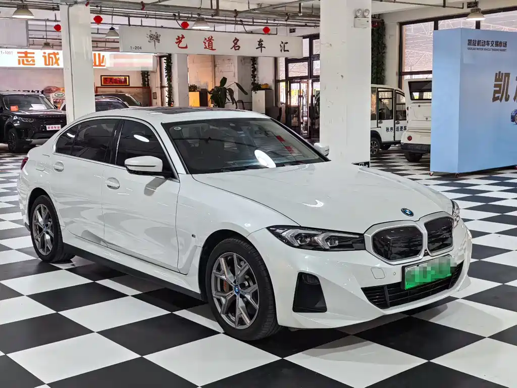 BMW i3 — миниатюра 3