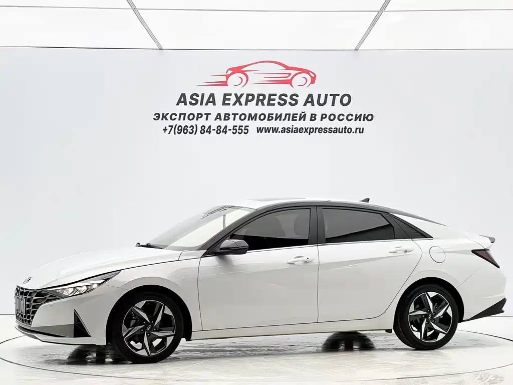 Hyundai Elantra 2022