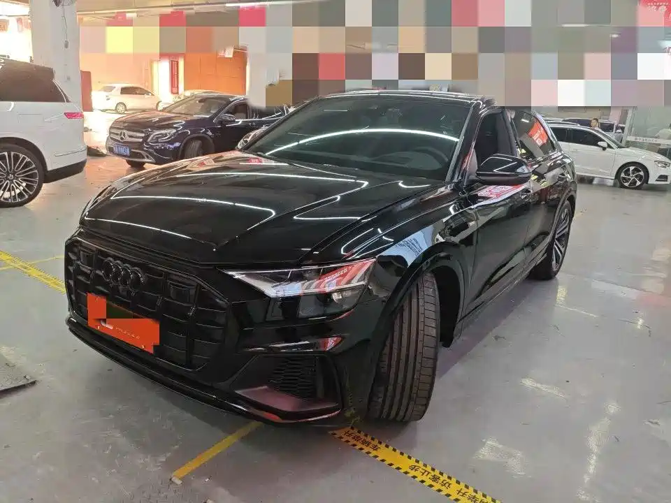 奥迪Q8 2023款 55 TFSI 豪华动感型 2024