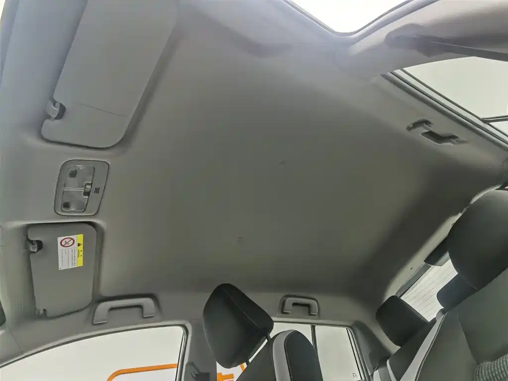 TOYOTA YARIS L ZHIXUAN