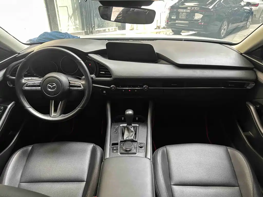 Mazda 3 Axela — миниатюра 6