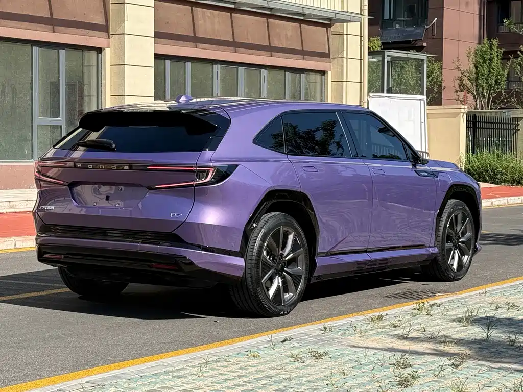 Honda Hiroyo Honda P7 — миниатюра 4