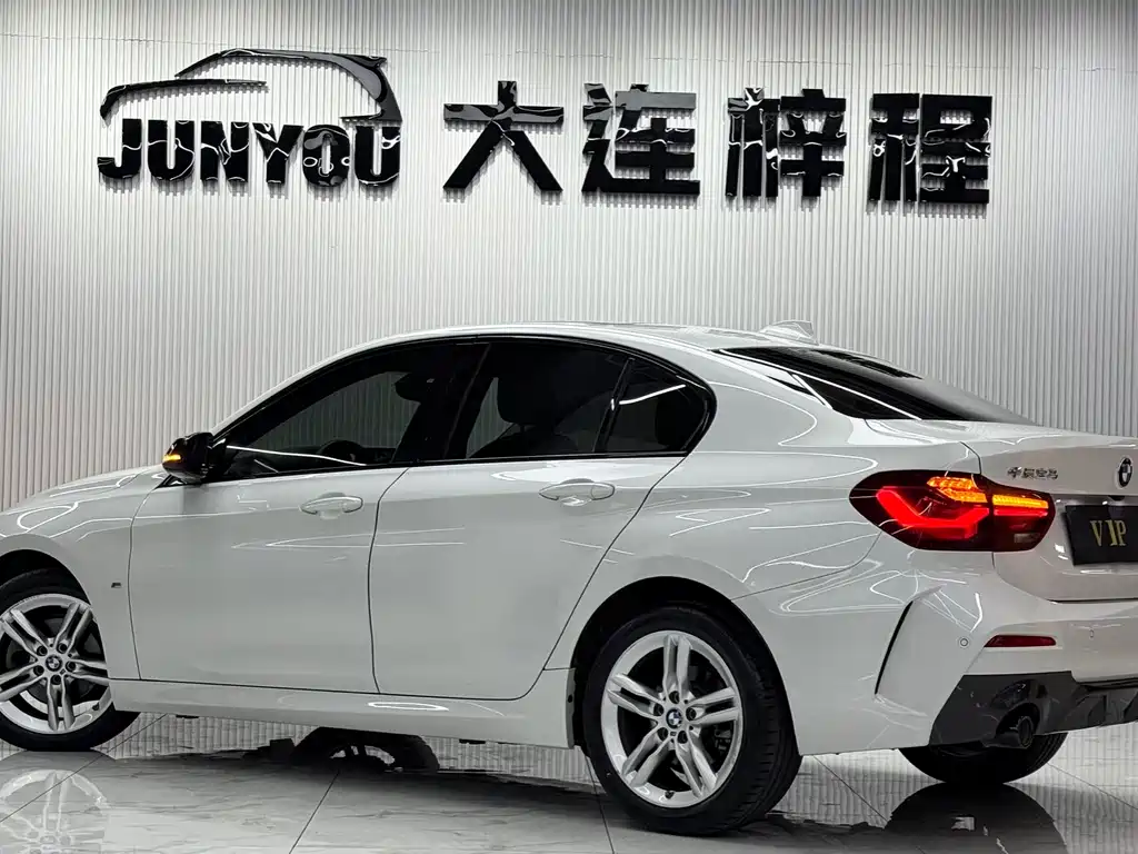 BMW 1 Series — миниатюра 6