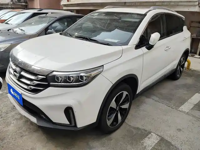 GAC Motor Trumpchi GS4