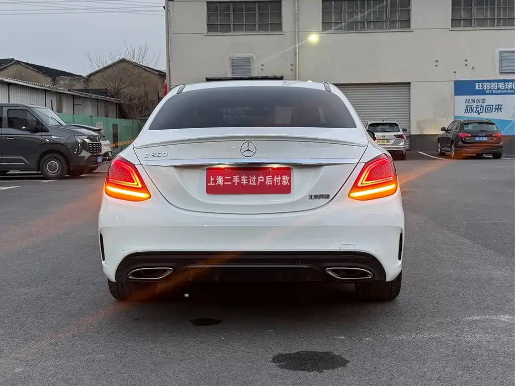 MERCEDES-BENZ C CLASS