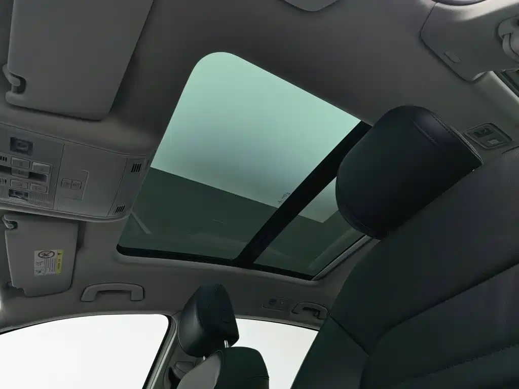 Volkswagen Magotan — миниатюра 14