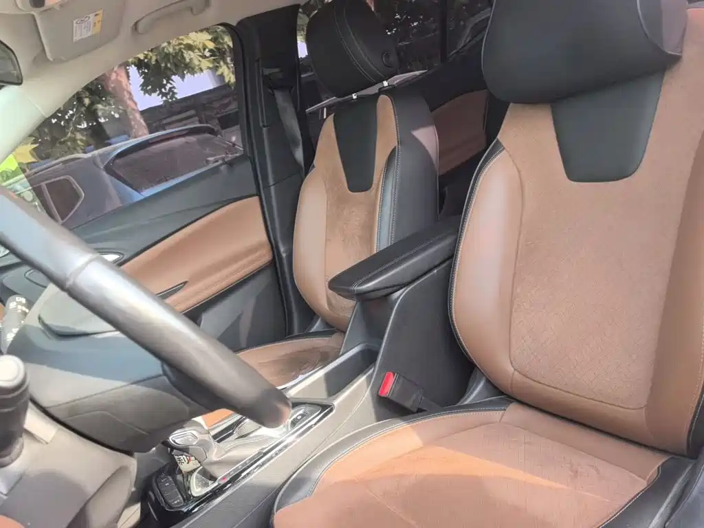 Buick Encore GX — миниатюра 16