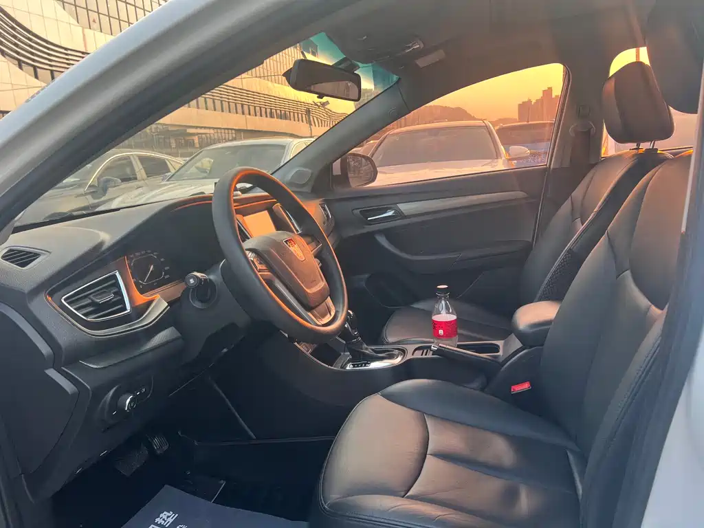 Roewe 360 2015 1.5L AT Luxury