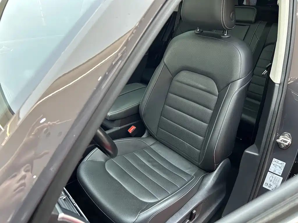 Volkswagen Teramont — миниатюра 34
