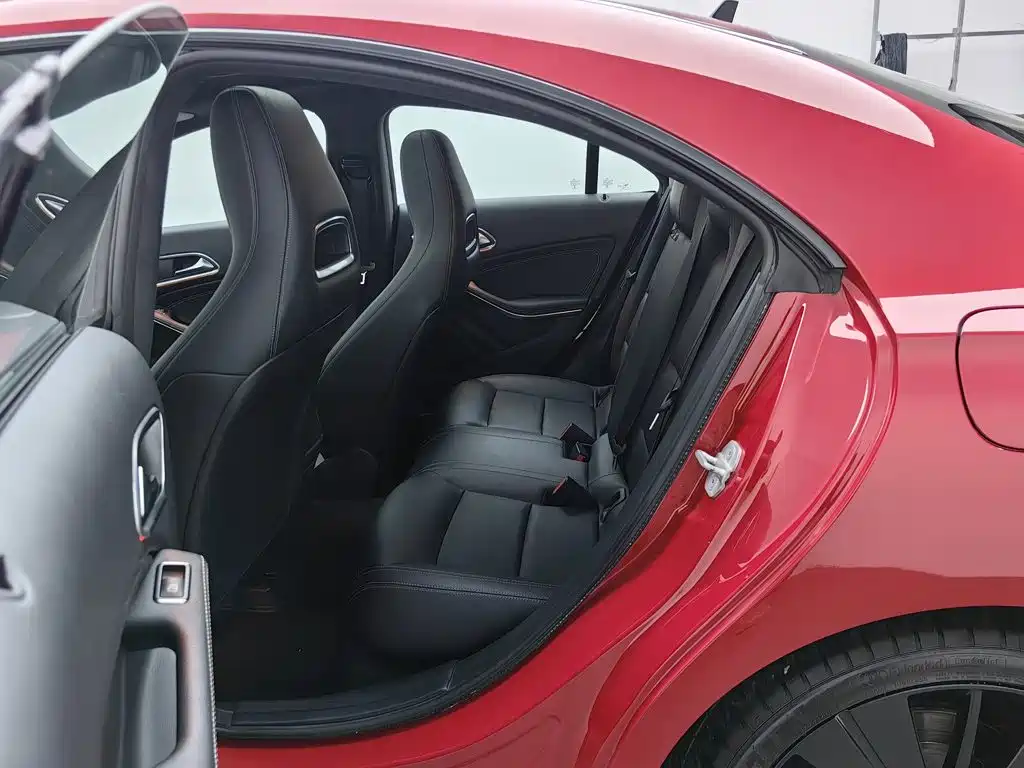Mercedes-Benz CLA (Import) — миниатюра 15