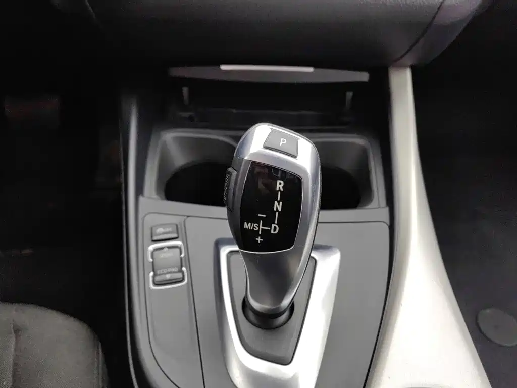 BMW 1 Series (Import) — миниатюра 13