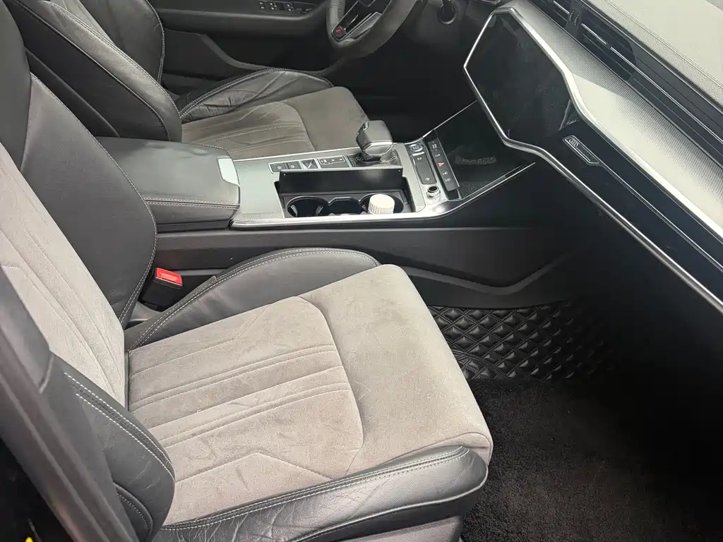 Audi A6L — миниатюра 3