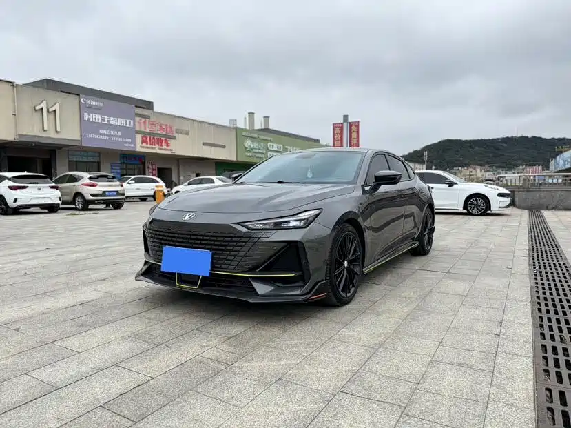 Changan UNI-V