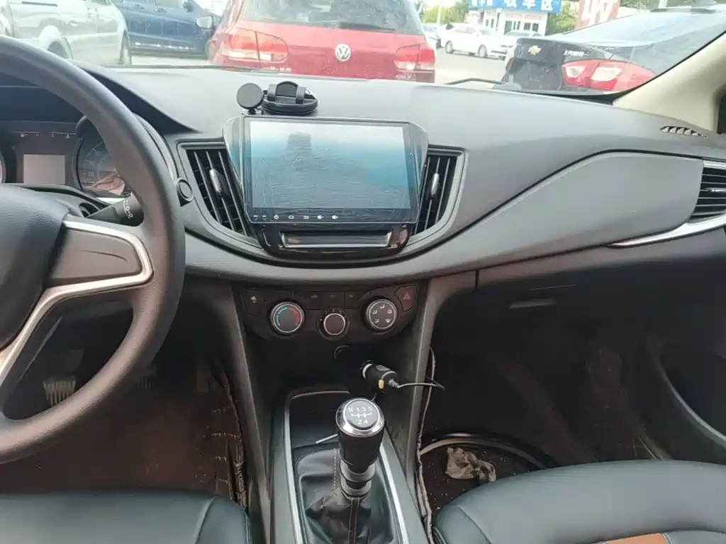 Chevrolet Cavalier — миниатюра 13