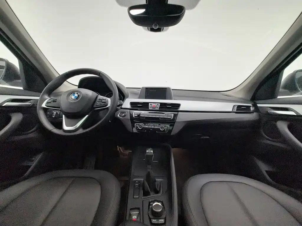 BMW X1 — миниатюра 5
