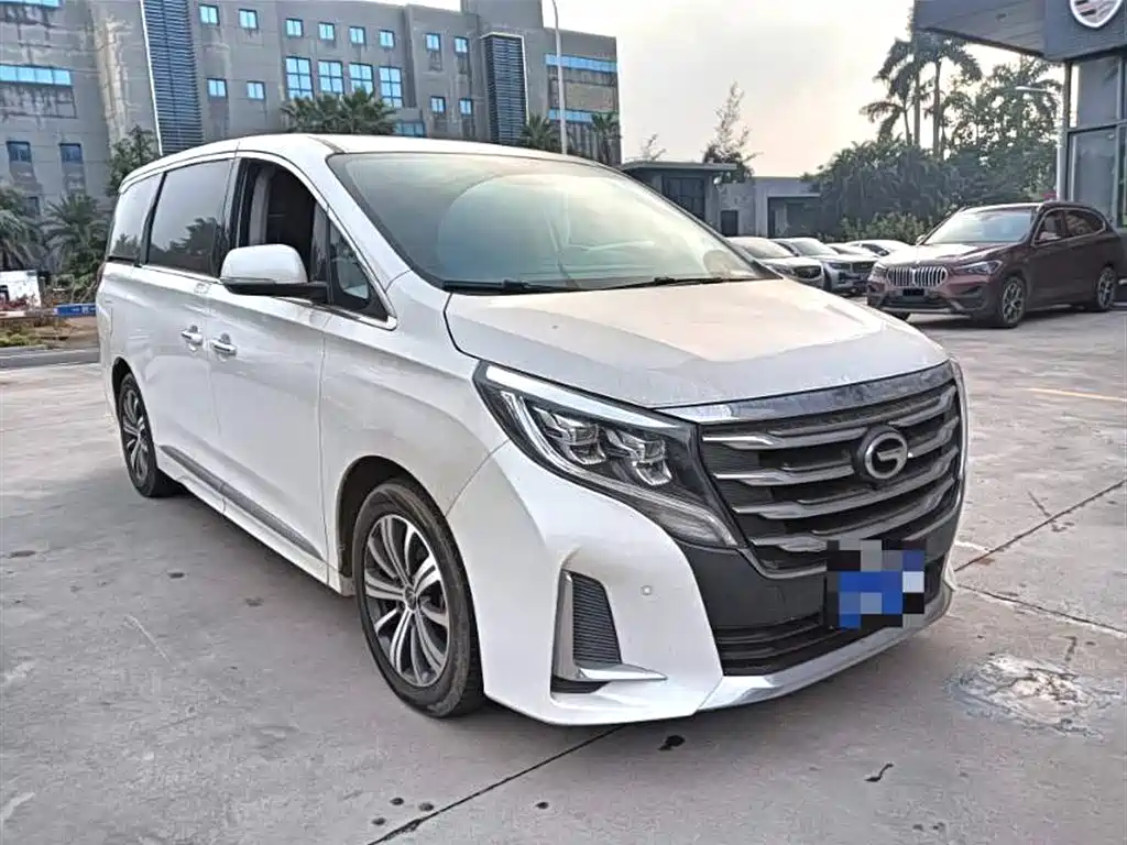 GAC TRUMPCHI M8