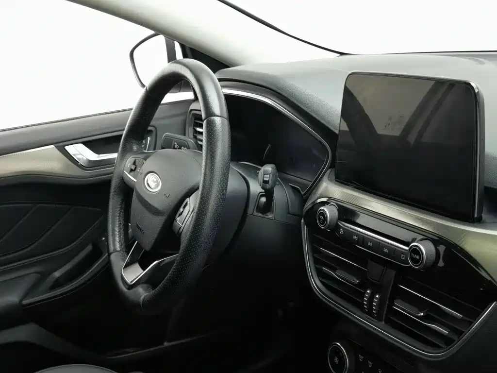 Ford Focus — миниатюра 22