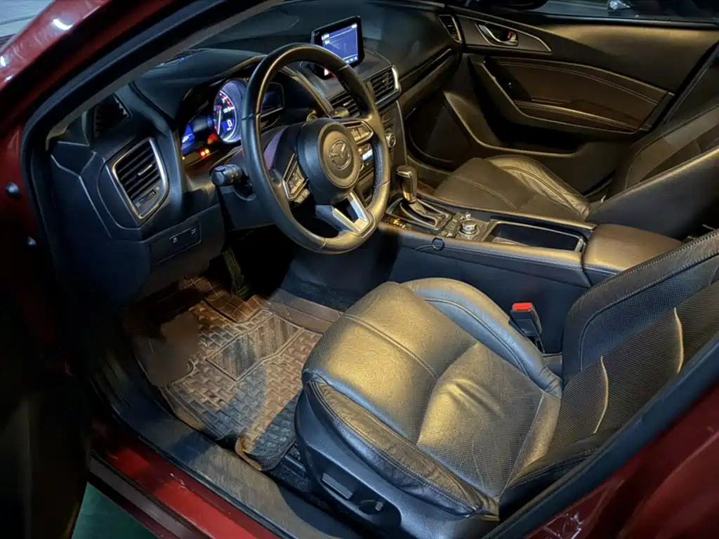Mazda 3 Axela — миниатюра 4