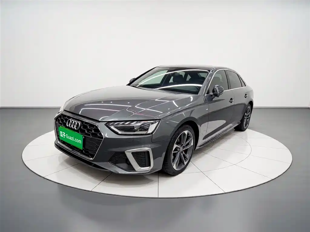 Audi A4L 2021