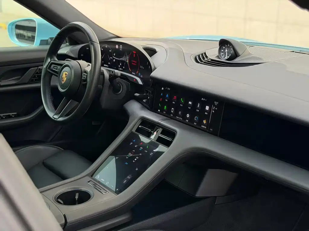 Porsche Taycan 2020 Taycan