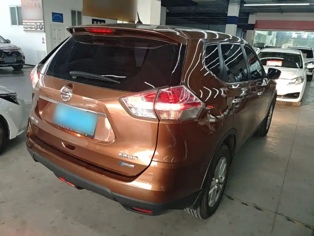 Nissan X-Trail — миниатюра 7
