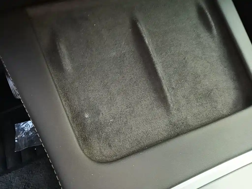 Tesla Model 3 — миниатюра 9