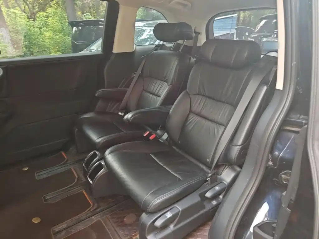 Honda Odyssey — миниатюра 17