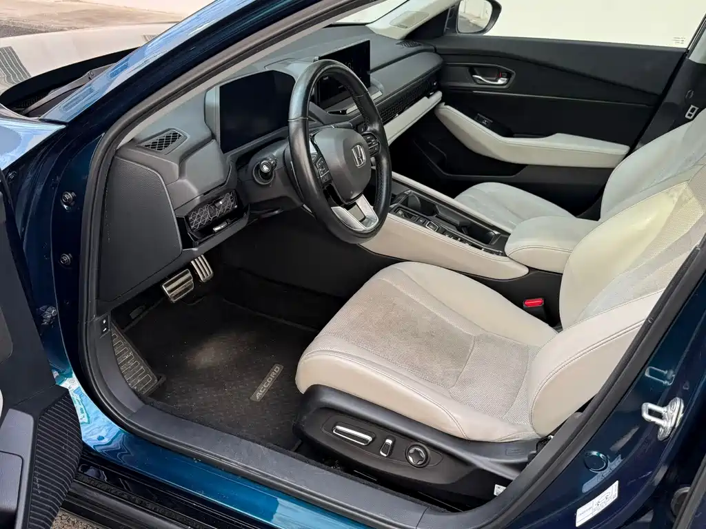 Honda Accord — миниатюра 6