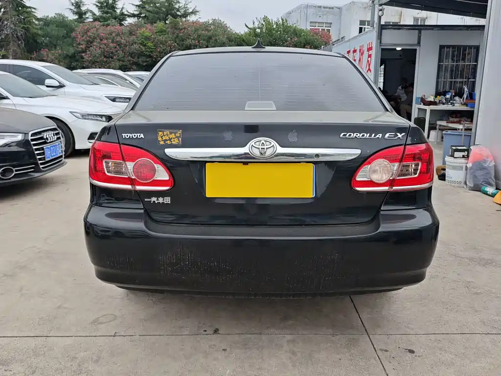 Toyota Corolla — миниатюра 13